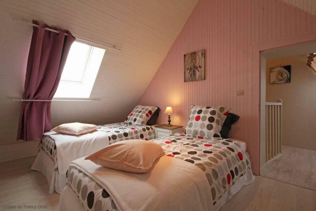 Gîte d'EDENAELE Saint-Maurice-sur-Huisne Extérieur photo